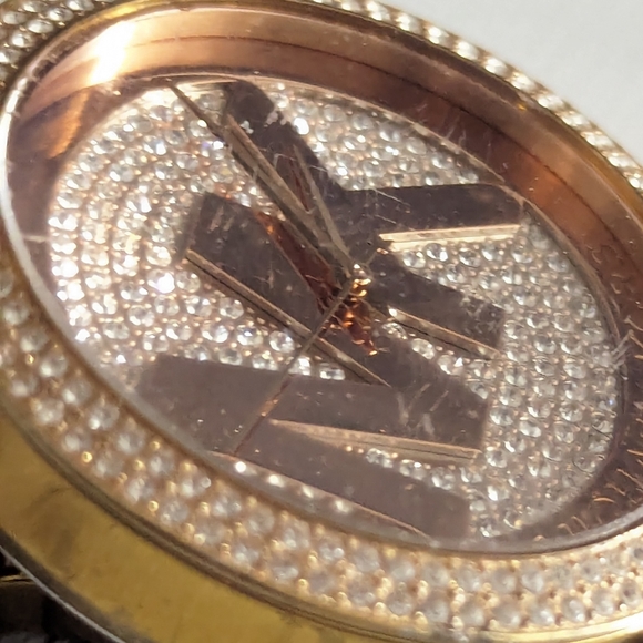 Michael kors MK monogram watch - Picture 4 of 5